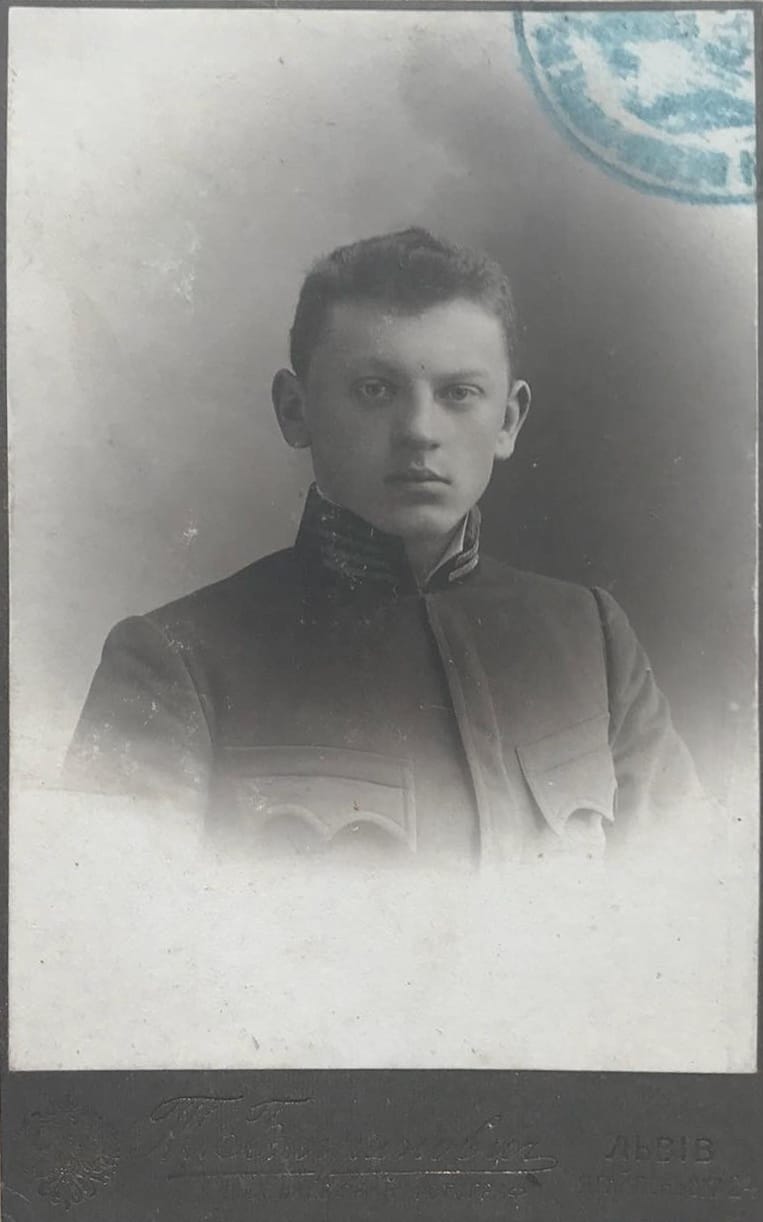 18_1Тарас Франко+