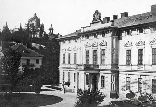 Палац Голуховського